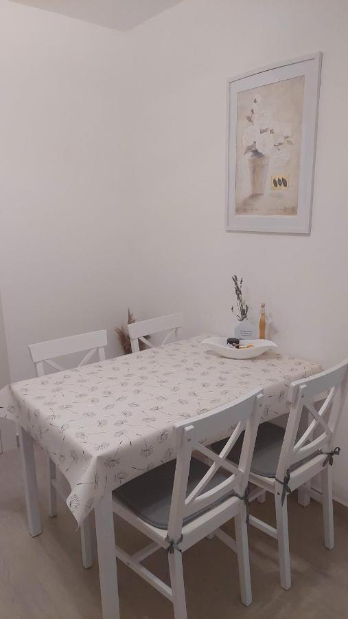 Apartma Rizana Dekani 外观 照片